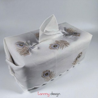 Bọc hộp giấy ăn thêu đuôi công